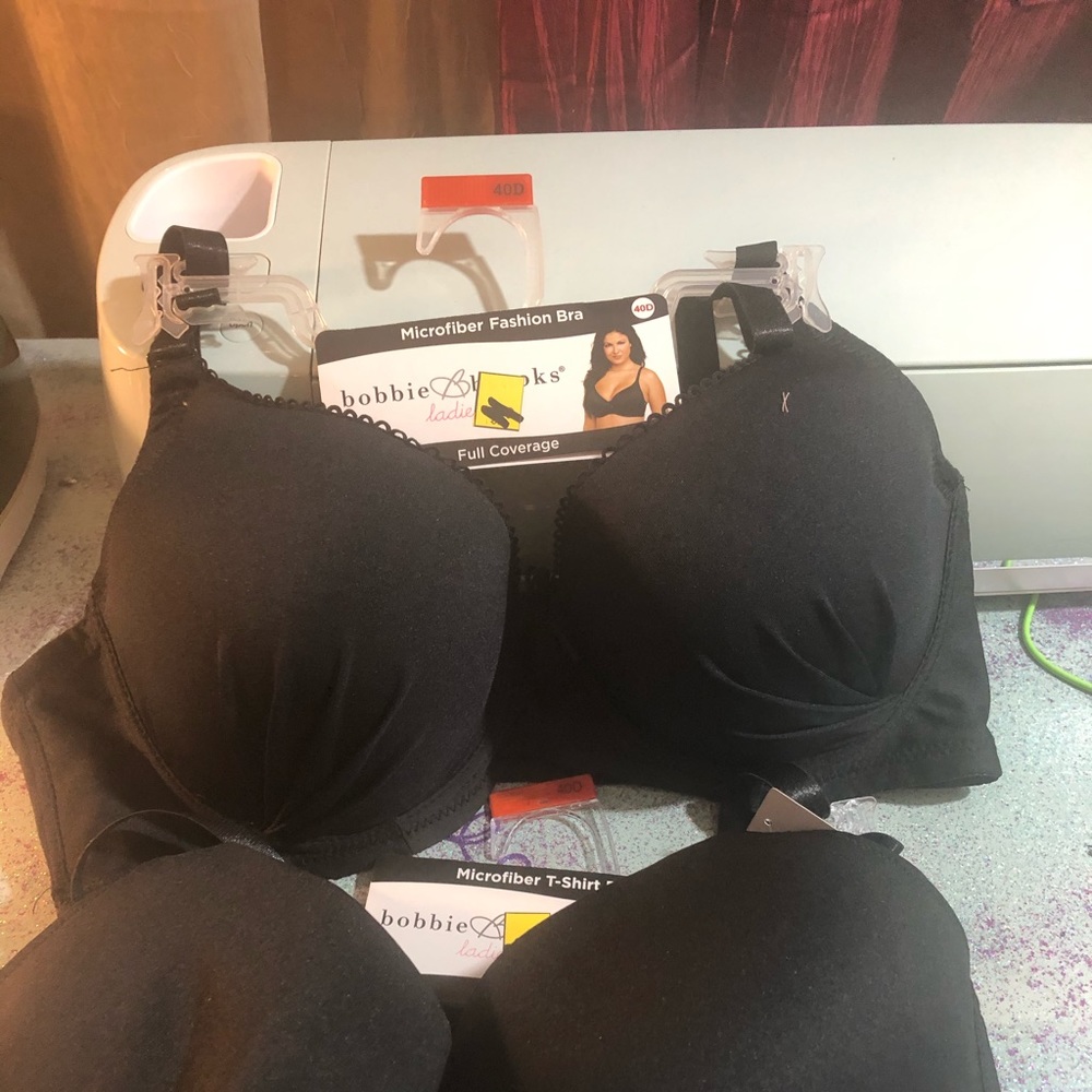 Lot of 3 40 D bras new